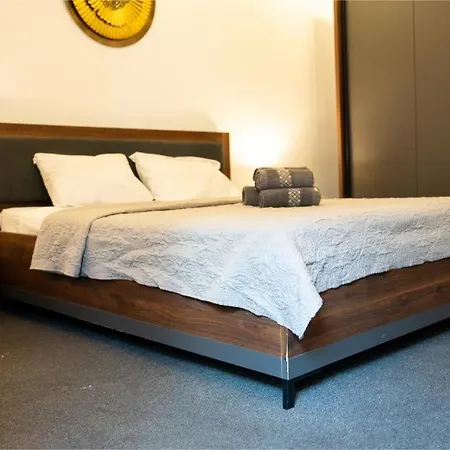 4br Sliema With Stunning Sea Views * Tas-Sienja