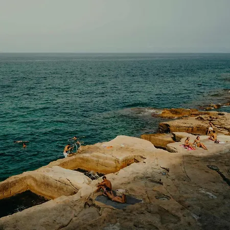 Apartment 4br Sliema With Stunning Sea Views
